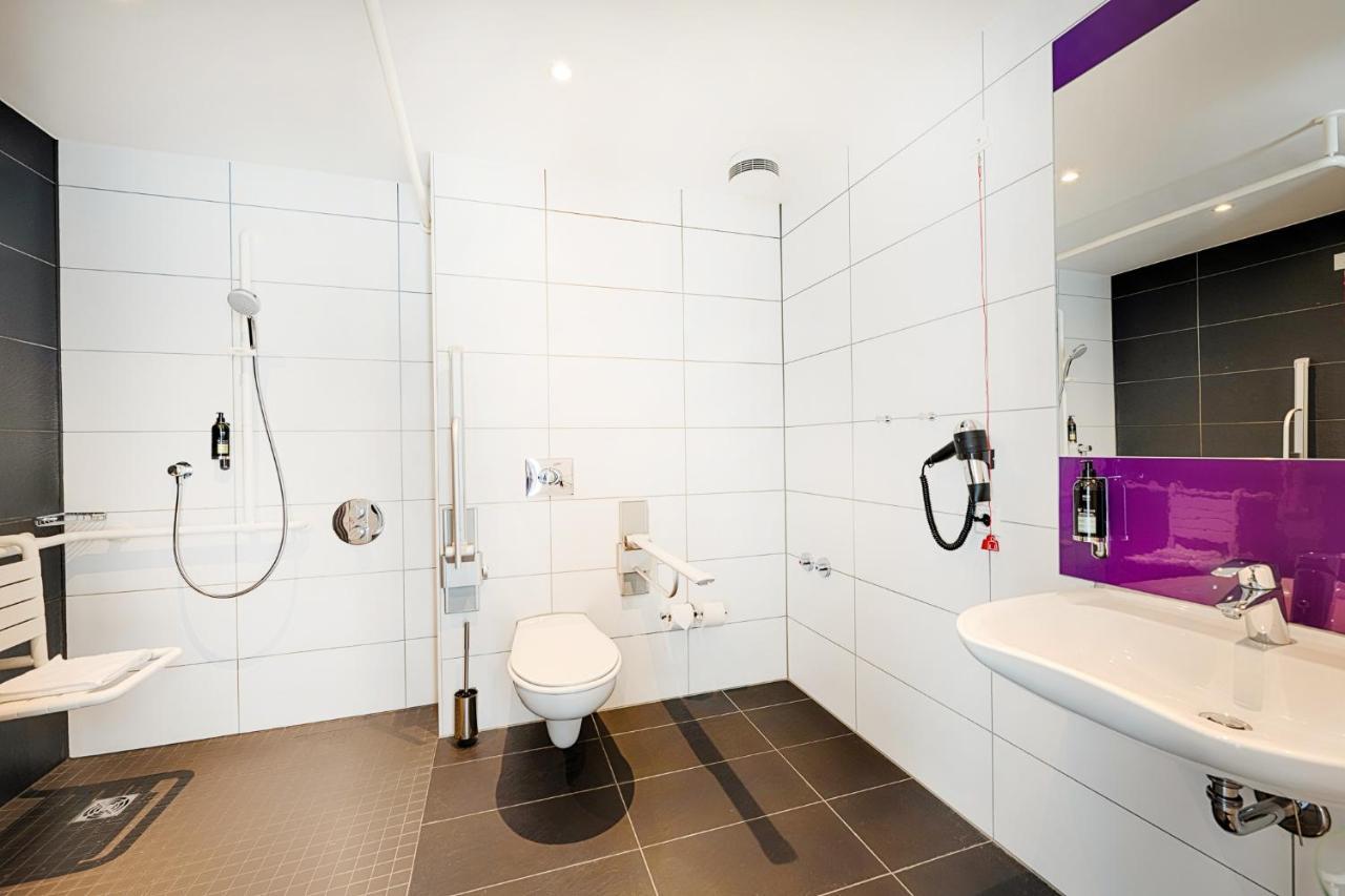 Premier Inn Berlin Alexanderplatz Bagian luar foto