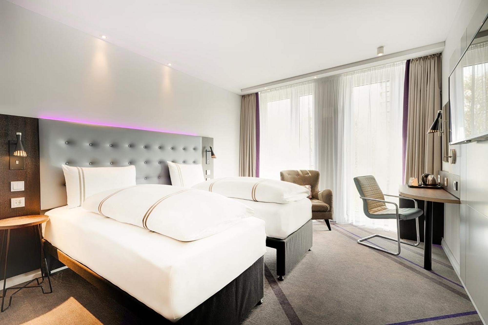 Premier Inn Berlin Alexanderplatz Bagian luar foto